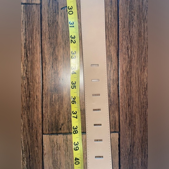 Gray Michael Kors Wide logo belt monogram leather belt - Picture 13 of 16